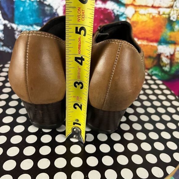 Clarks Bendables Tan Leather Side Zip Ankle Booties Size 8 Medium - Picture 5 of 7